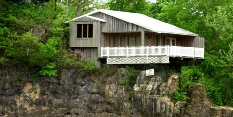 eminence, mo cabins on the river|EAGLES LANDING RIVER RESORT & CABINS